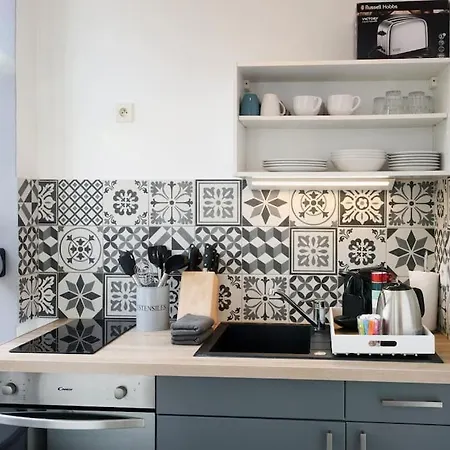 N2 Des Etudes Cosy Hypercentre Wifi Conciergeriedamecarcas Apartmán *