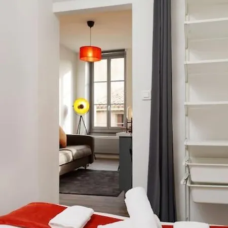 Apartmán N2 Des Etudes Cosy Hypercentre Wifi Conciergeriedamecarcas Carcassonne
