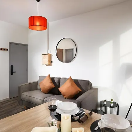 N2 Des Etudes Cosy Hypercentre Wifi Conciergeriedamecarcas Apartmán